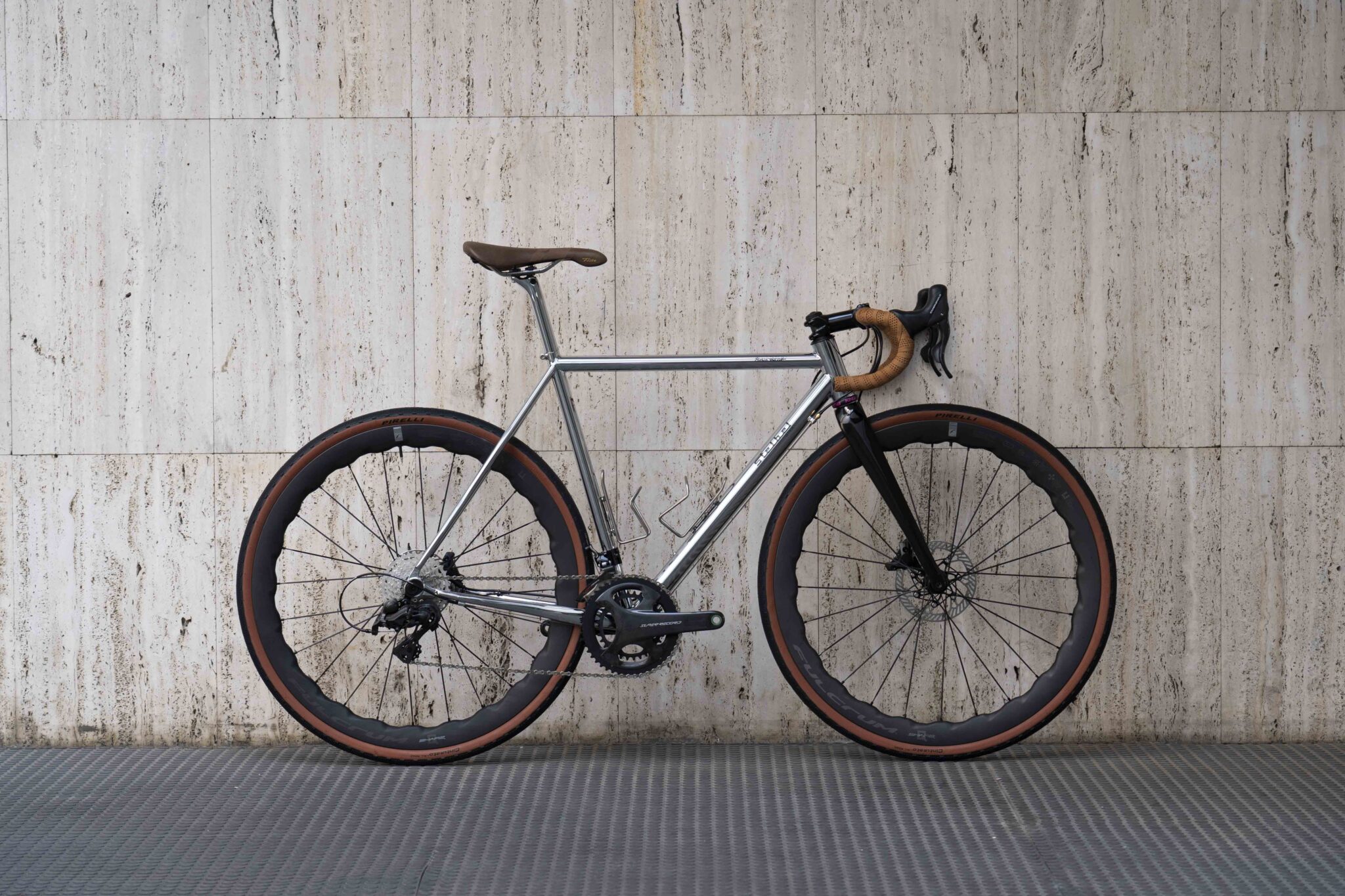 Nina XCr - Stelbel