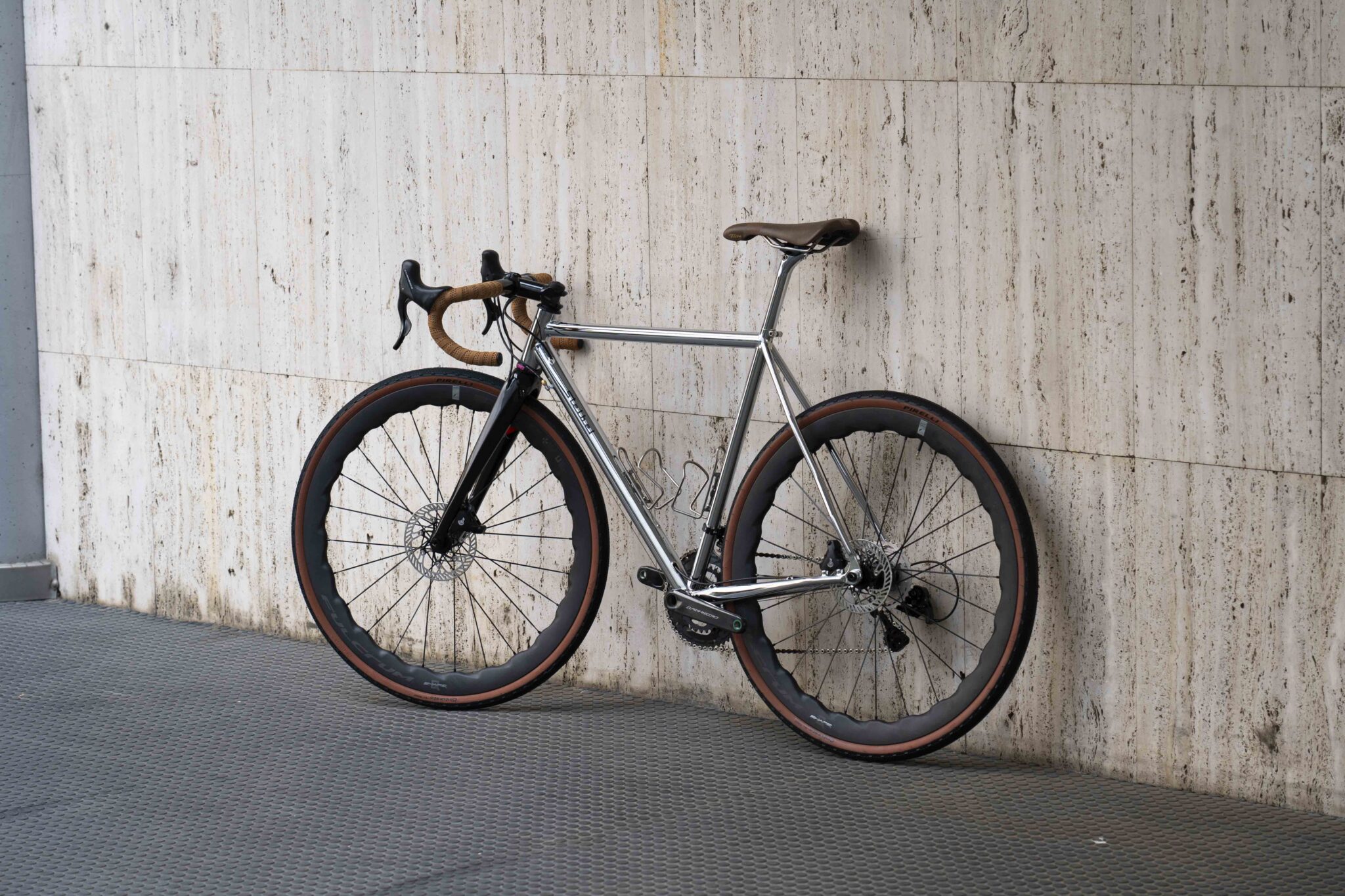 Nina XCr - Stelbel